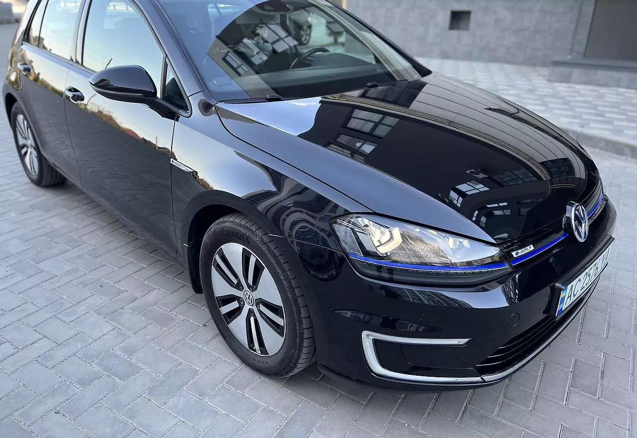 Volkswagen e-Golf  24 kWh 2015131