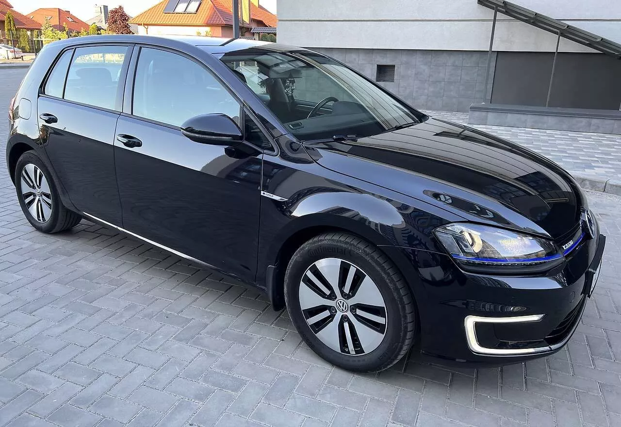 Volkswagen e-Golf  24 kWh 2015141