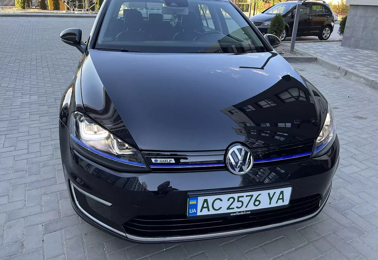 Volkswagen e-Golf  24 kWh 2015181