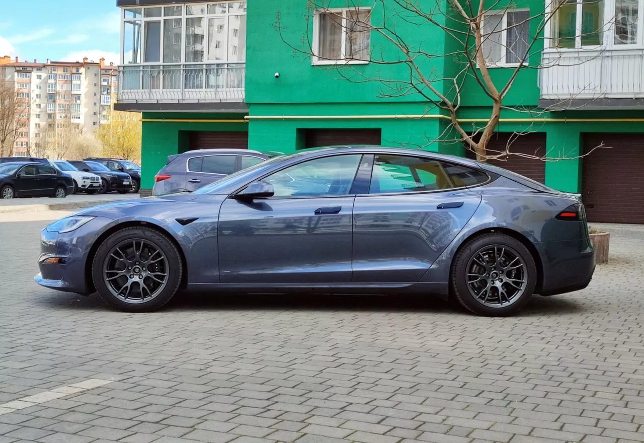 Tesla Model S  100 kWh 2022121