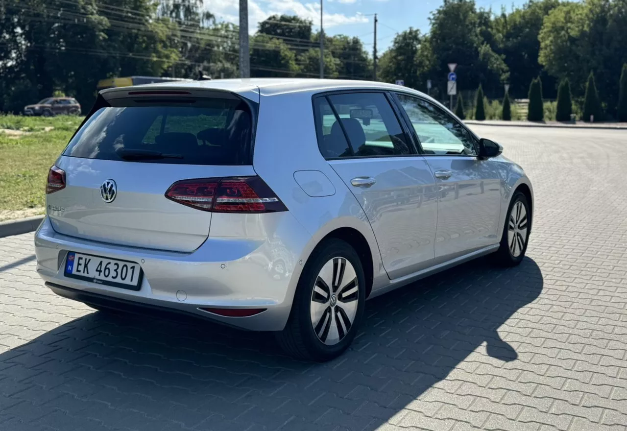 Volkswagen e-Golf  24 kWh 201631