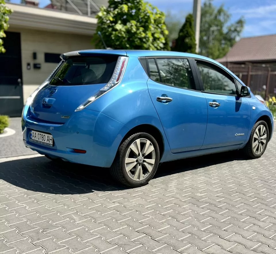 Nissan Leaf  24 kWh 201331