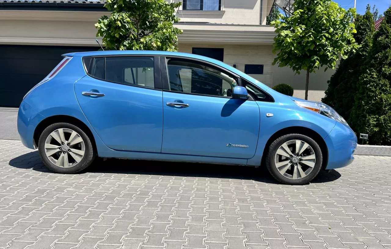 Nissan Leaf  24 kWh 201341