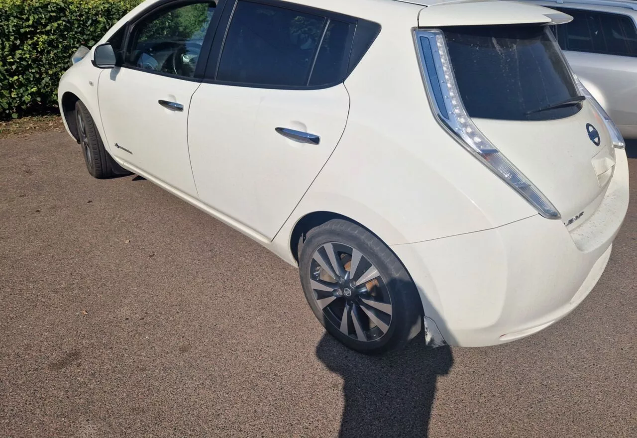 Nissan Leaf  30 kWh 201521