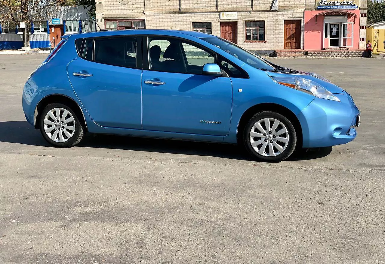 Nissan Leaf  24 kWh 2014141