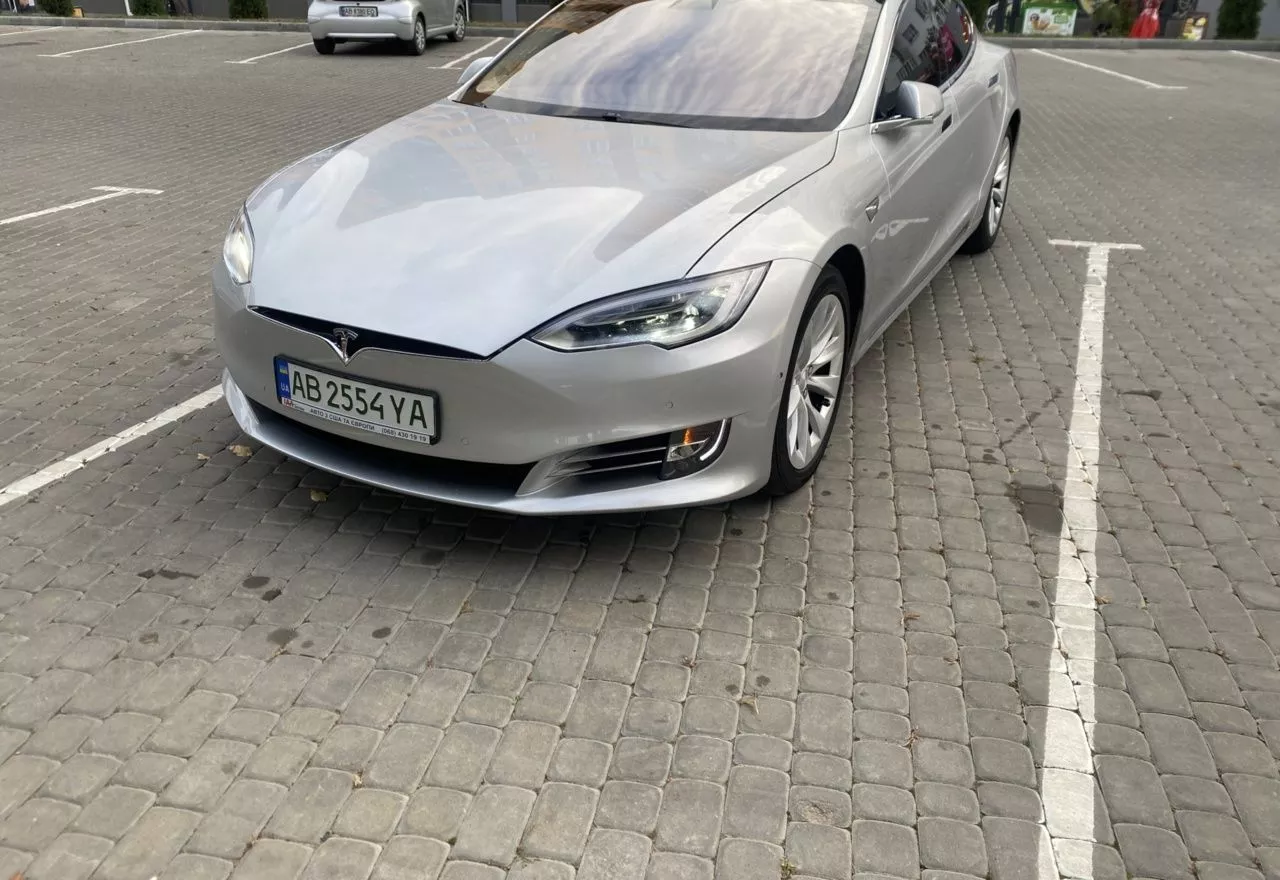 Tesla Model S  100 kWh 201801