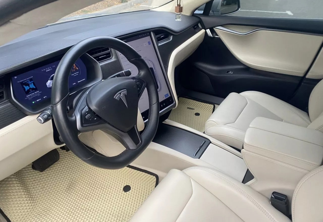 Tesla Model S  100 kWh 201851