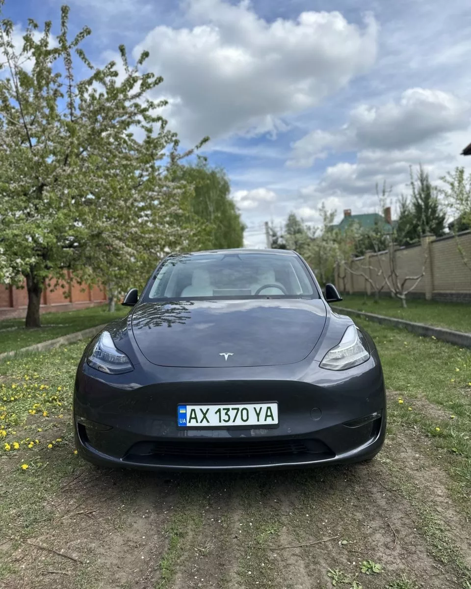 Tesla Model Y  82 kWh 202161