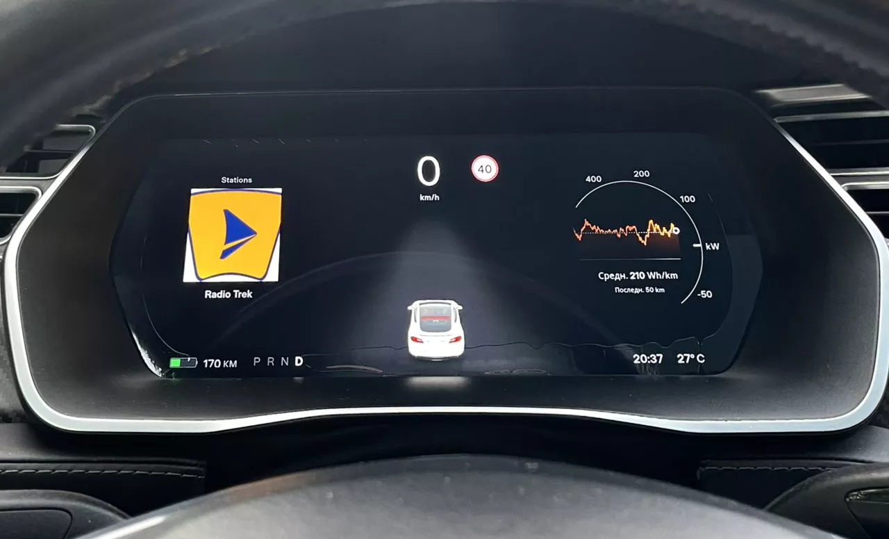 Tesla Model S  85 kWh 2015471