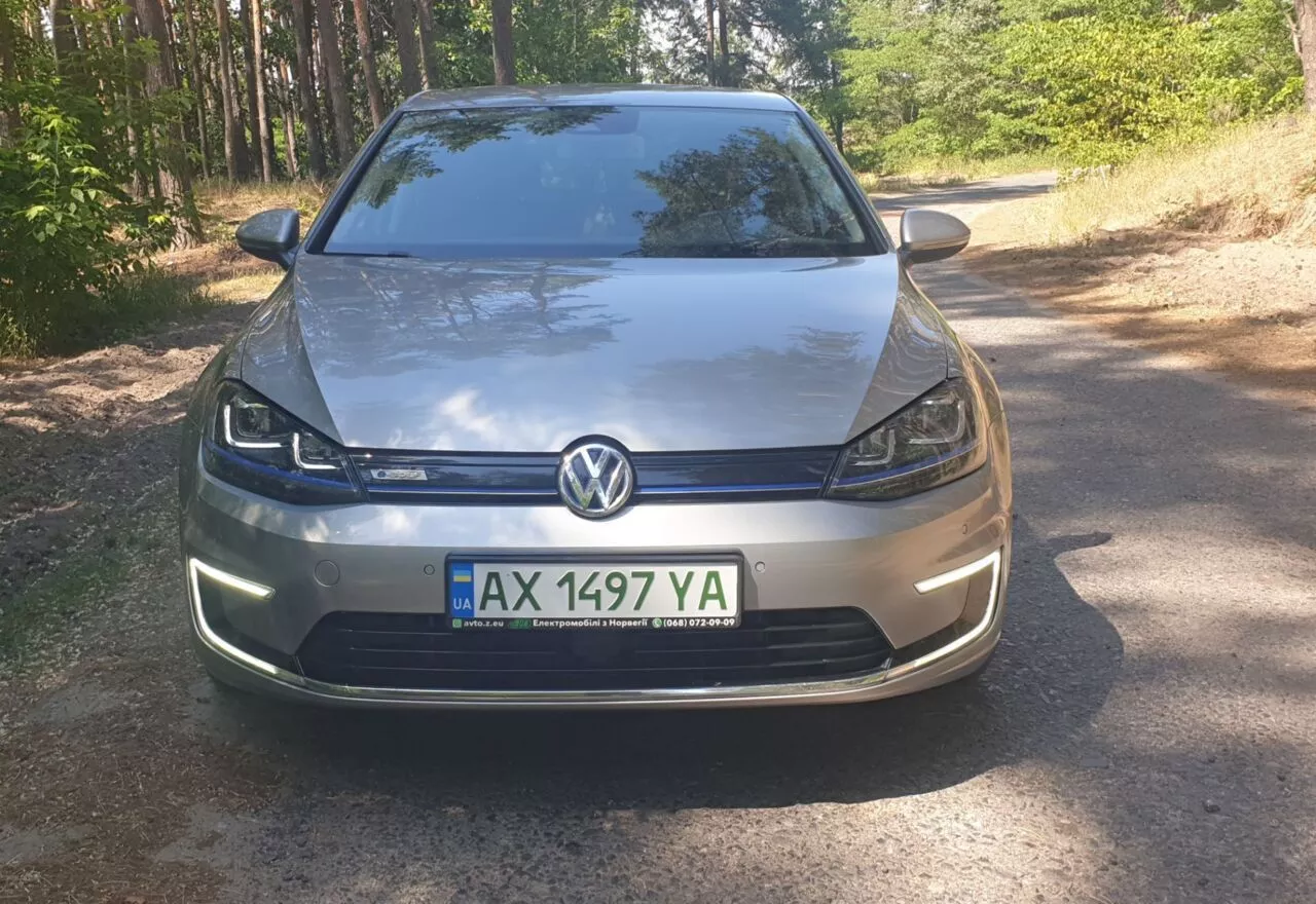 Volkswagen e-Golf  24 kWh 201431