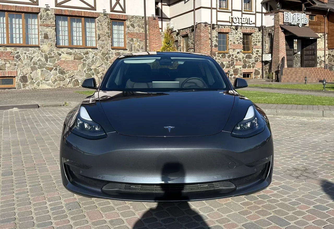 Tesla Model 3  80.5 kWh 202211