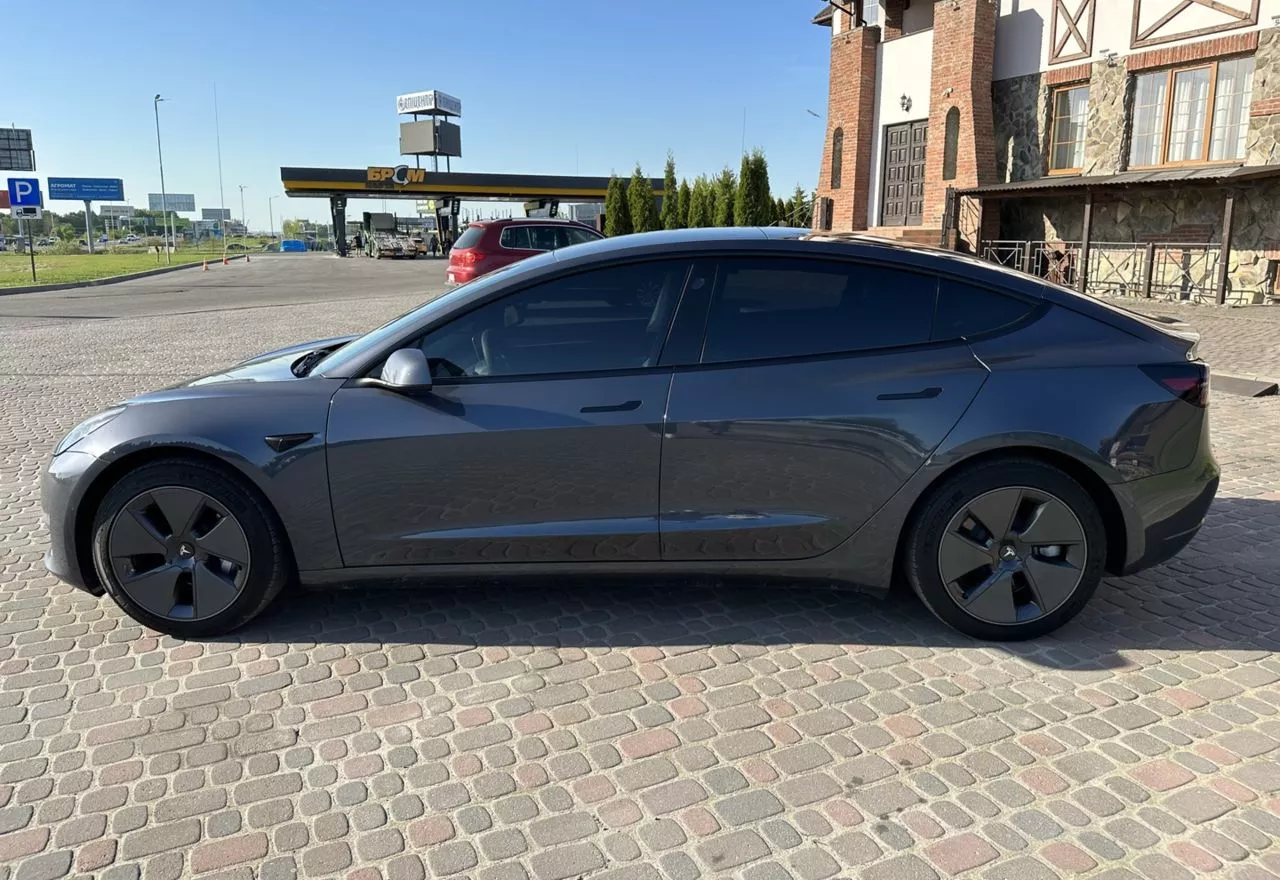 Tesla Model 3  80.5 kWh 202241