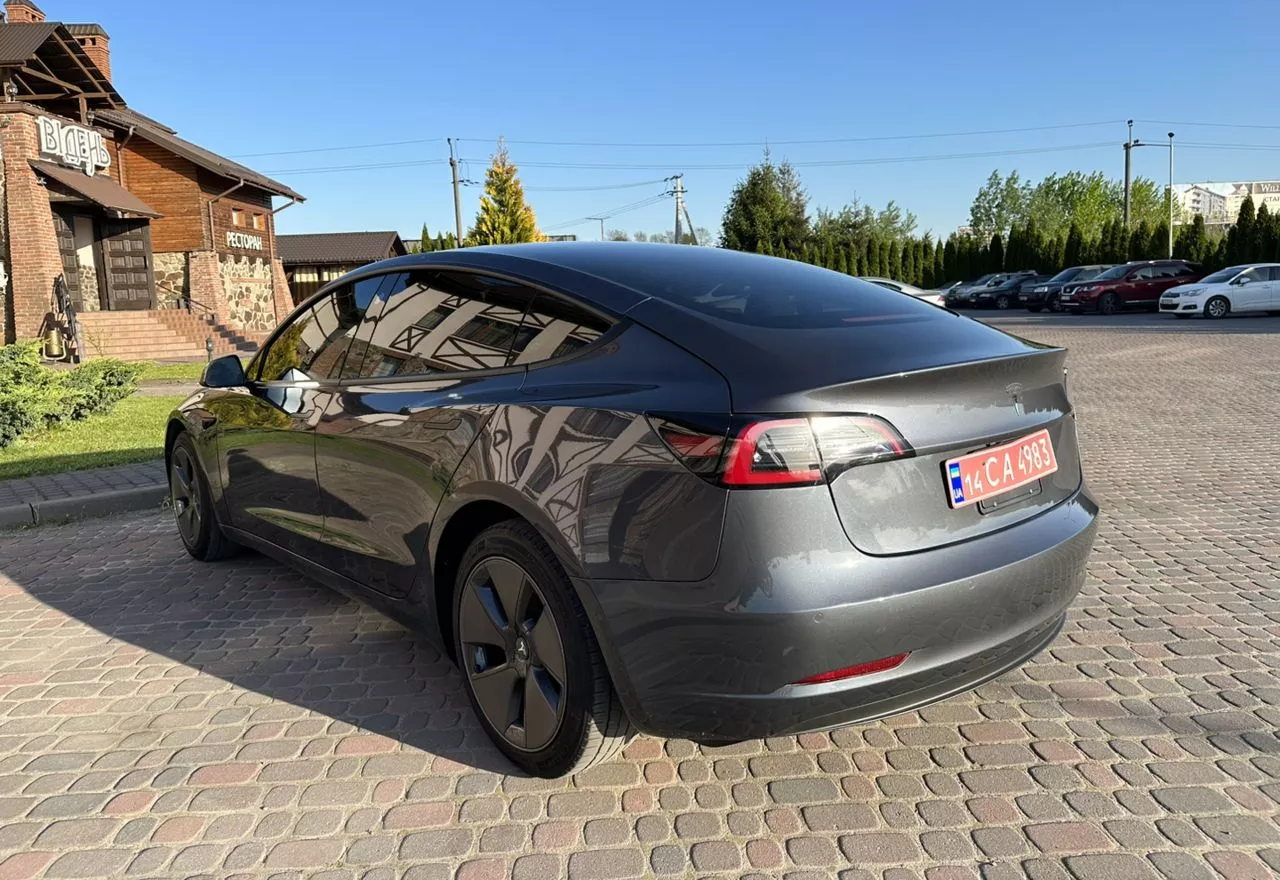 Tesla Model 3  80.5 kWh 202251