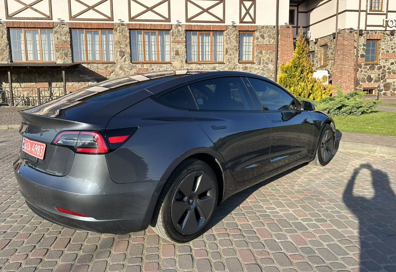 Tesla Model 3  80.5 kWh 202271