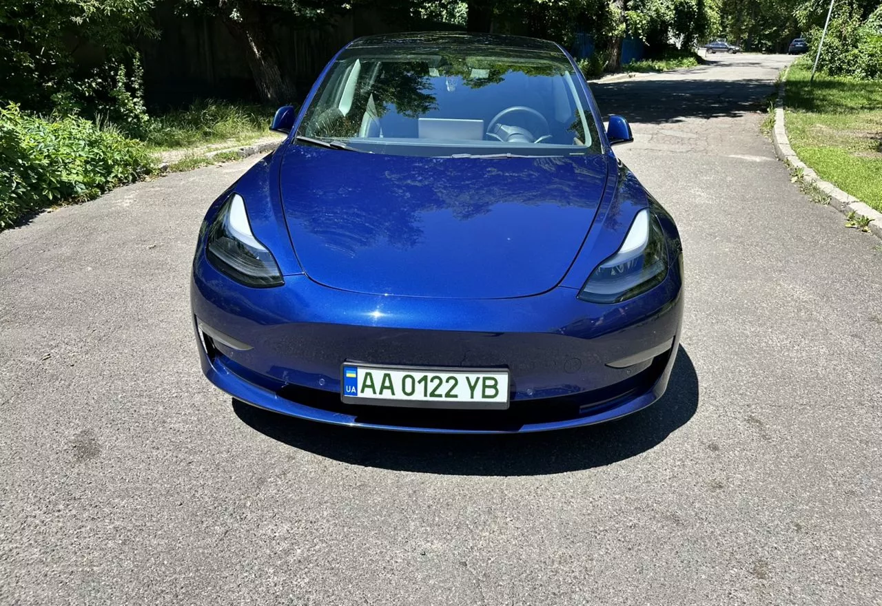 Tesla Model 3 