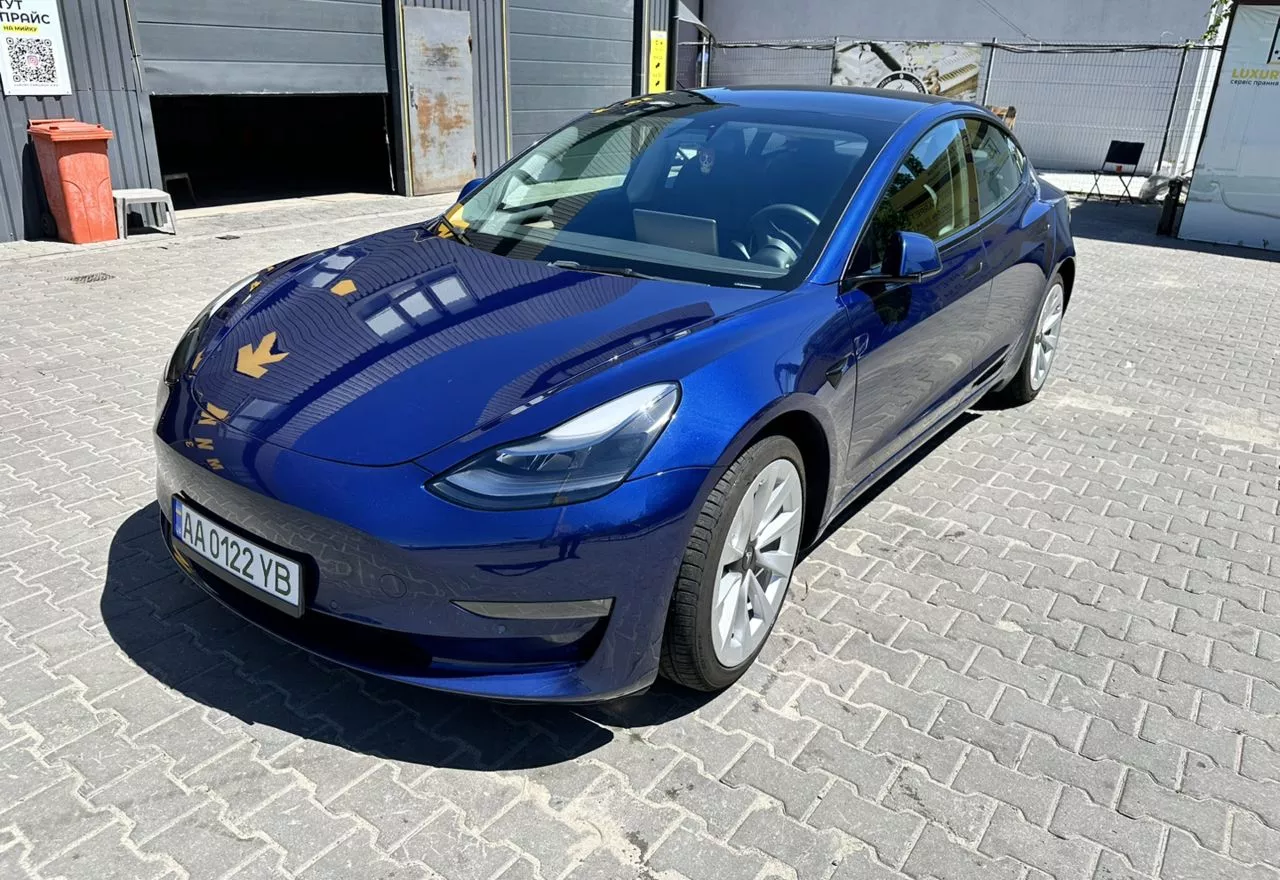 Tesla Model 3  54 kWh 2021161