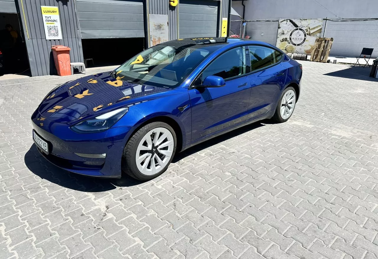 Tesla Model 3  54 kWh 2021181