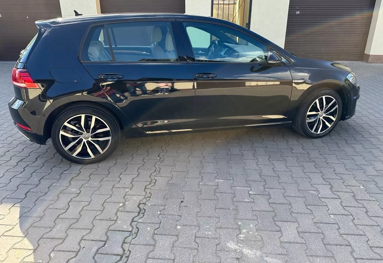 Volkswagen e-Golf  201851