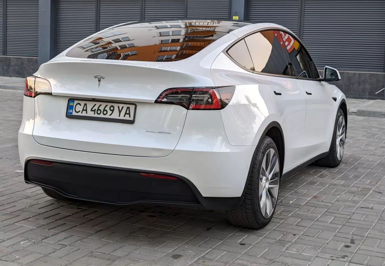 Tesla Model Y  80.5 kWh 202041