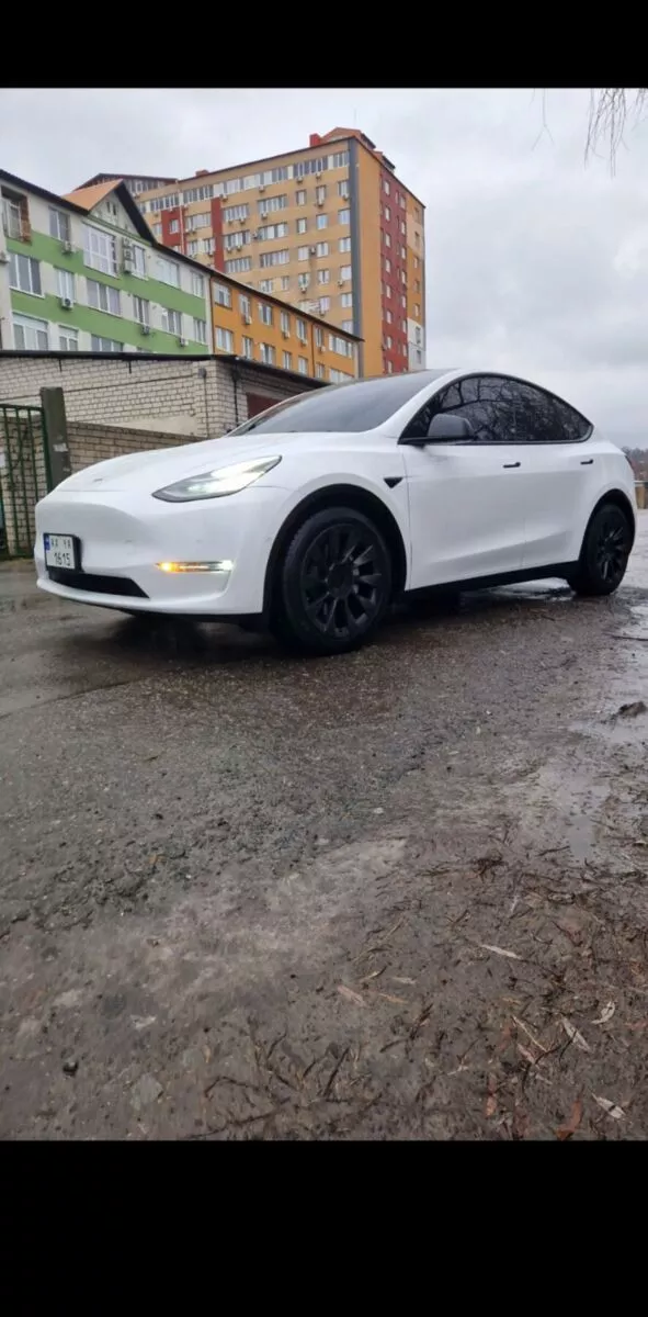 Tesla Model Y  75 kWh 202131