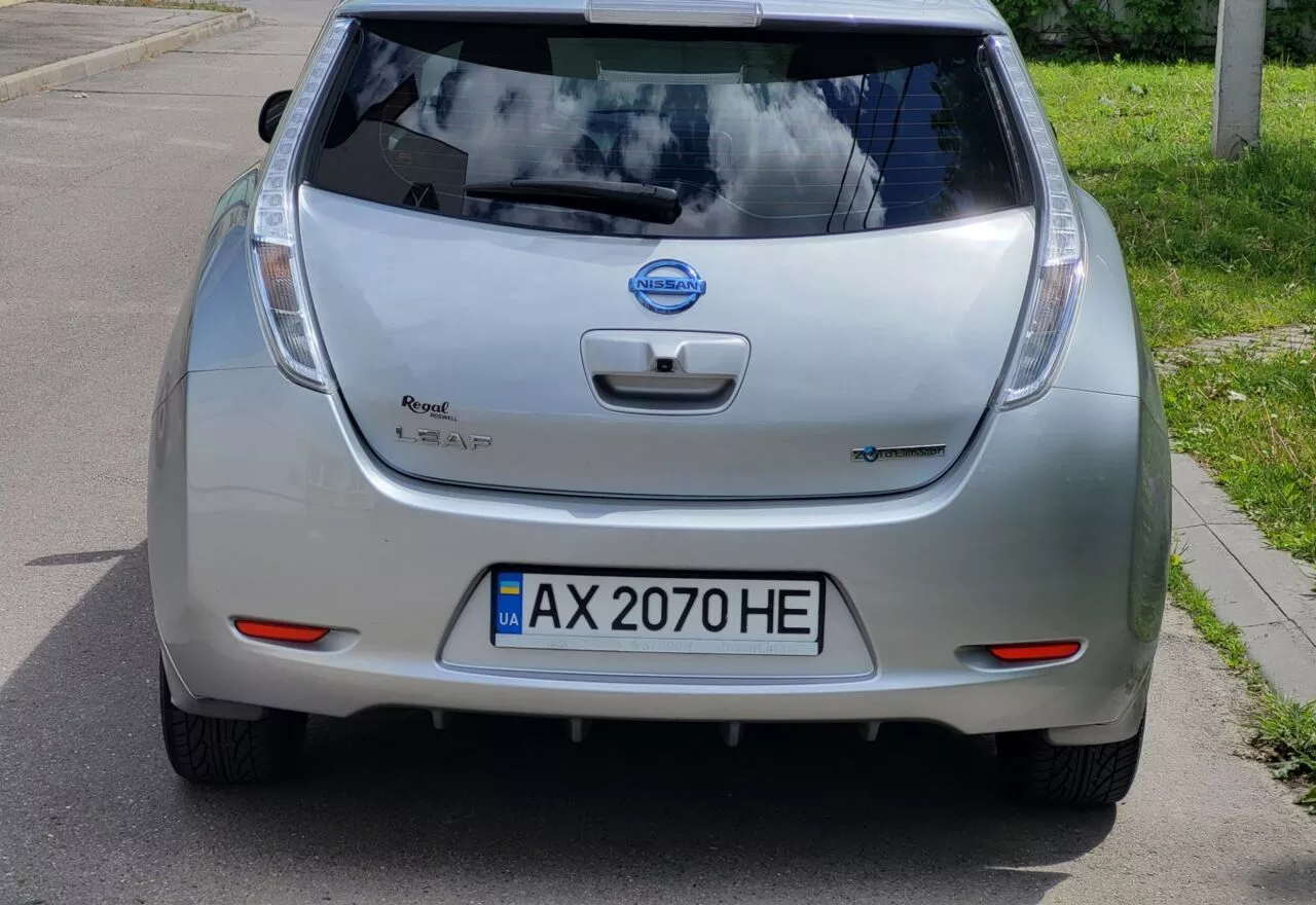 Nissan Leaf  24 kWh 2015101