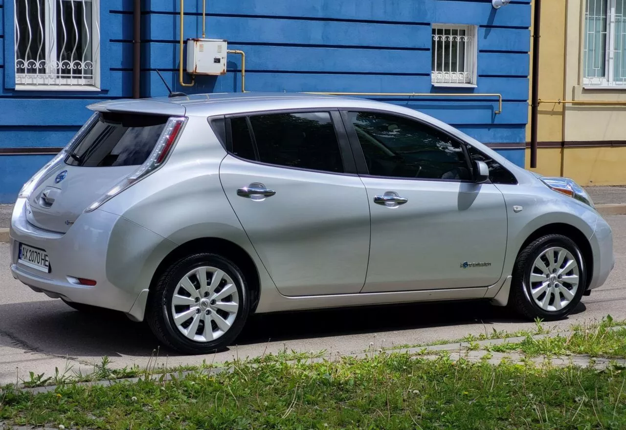 Nissan Leaf  24 kWh 2015141