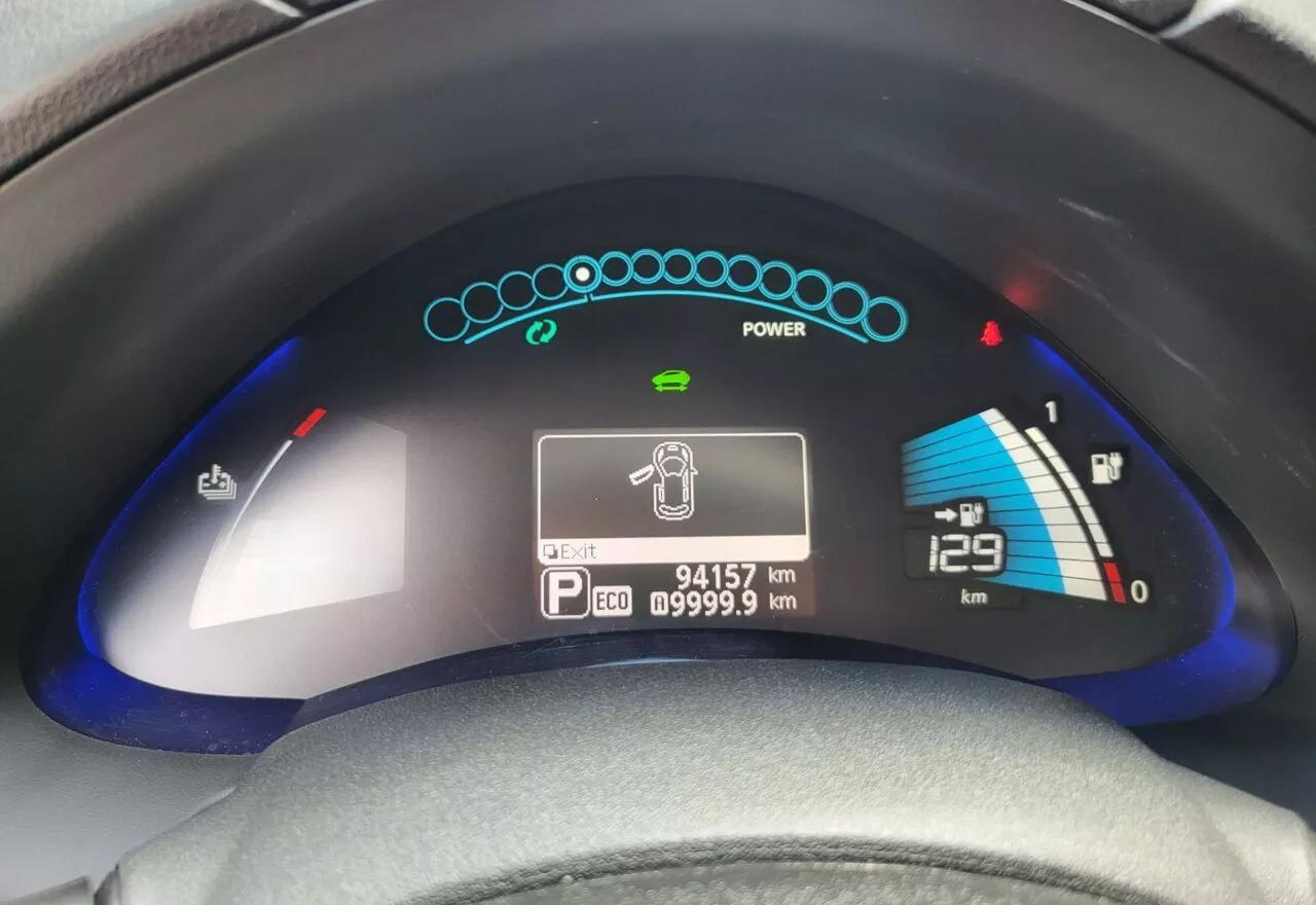 Nissan Leaf  24 kWh 2015381