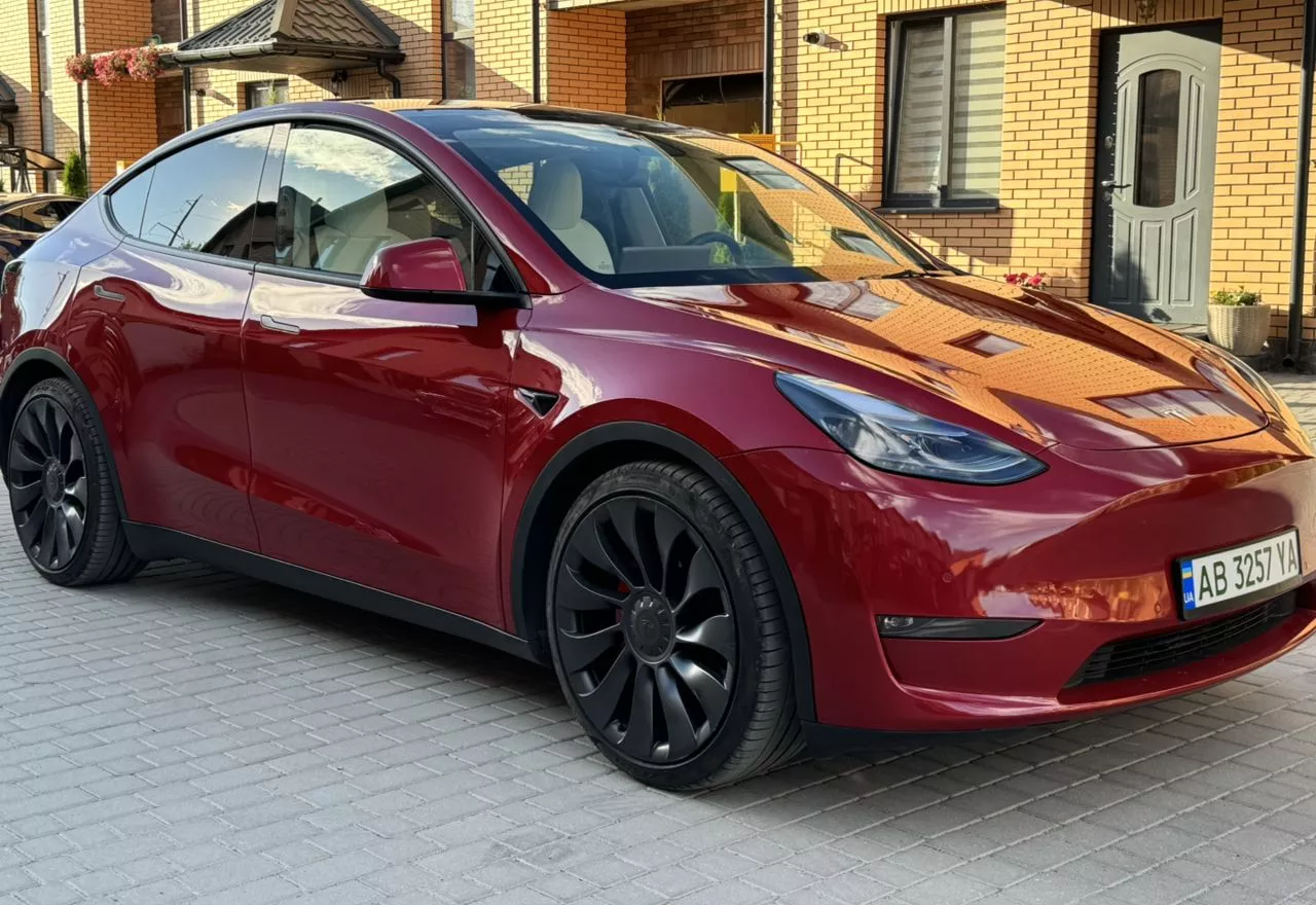 Tesla Model Y  202121