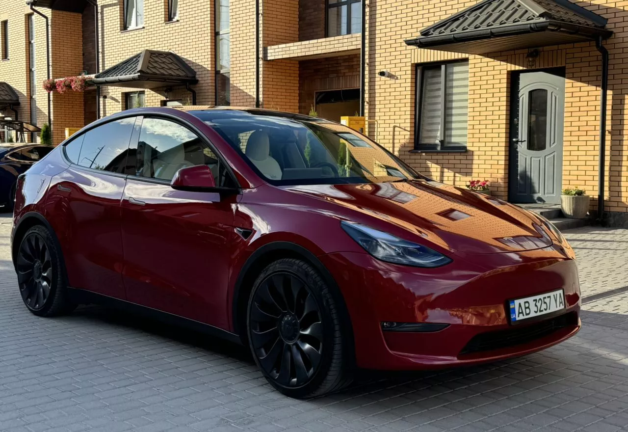 Tesla Model Y  202131