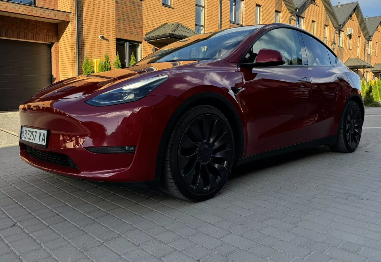 Tesla Model Y  2021111