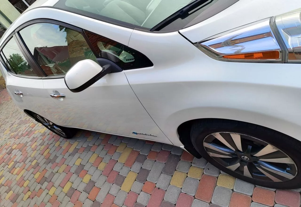 Nissan Leaf  30 kWh 201631