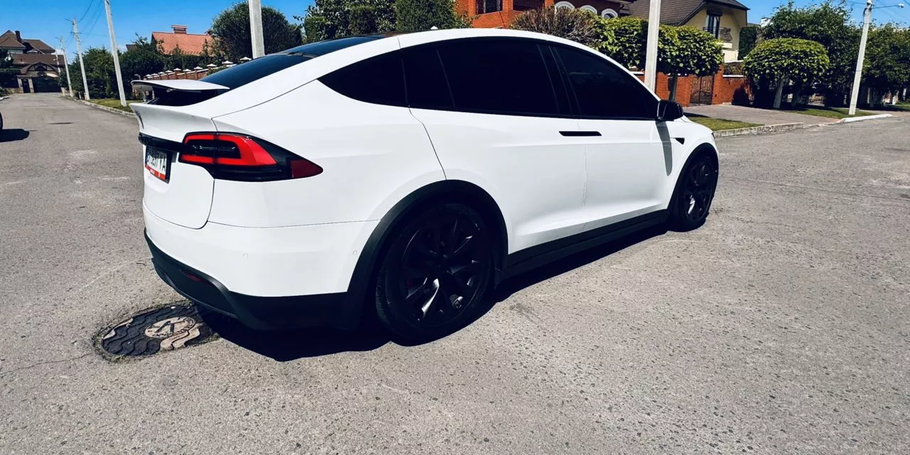 Tesla Model X  130 kWh 202251