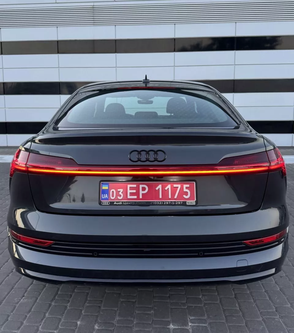 Audi E-tron Sportback  95 kWh 2021101