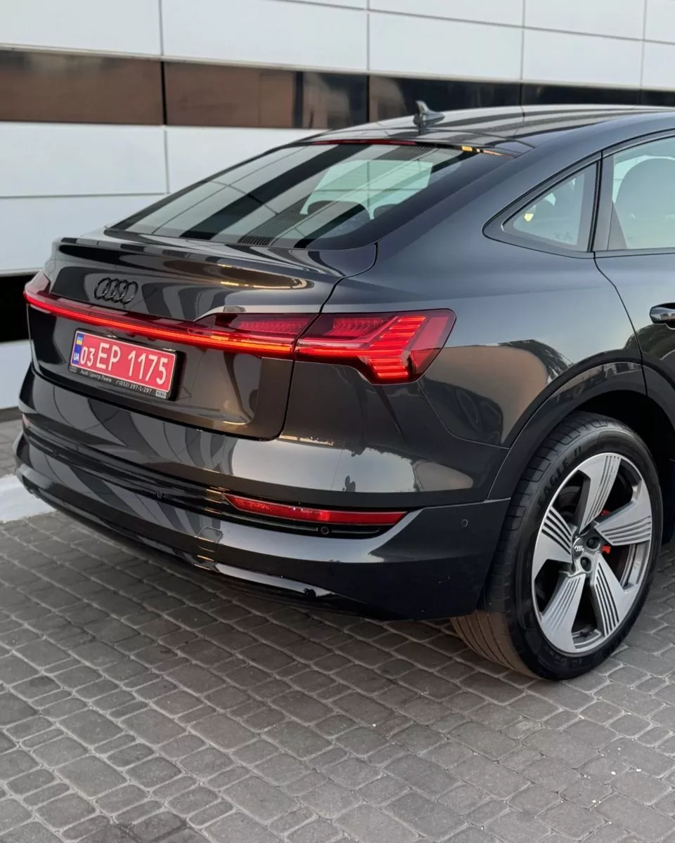 Audi E-tron Sportback  95 kWh 2021141