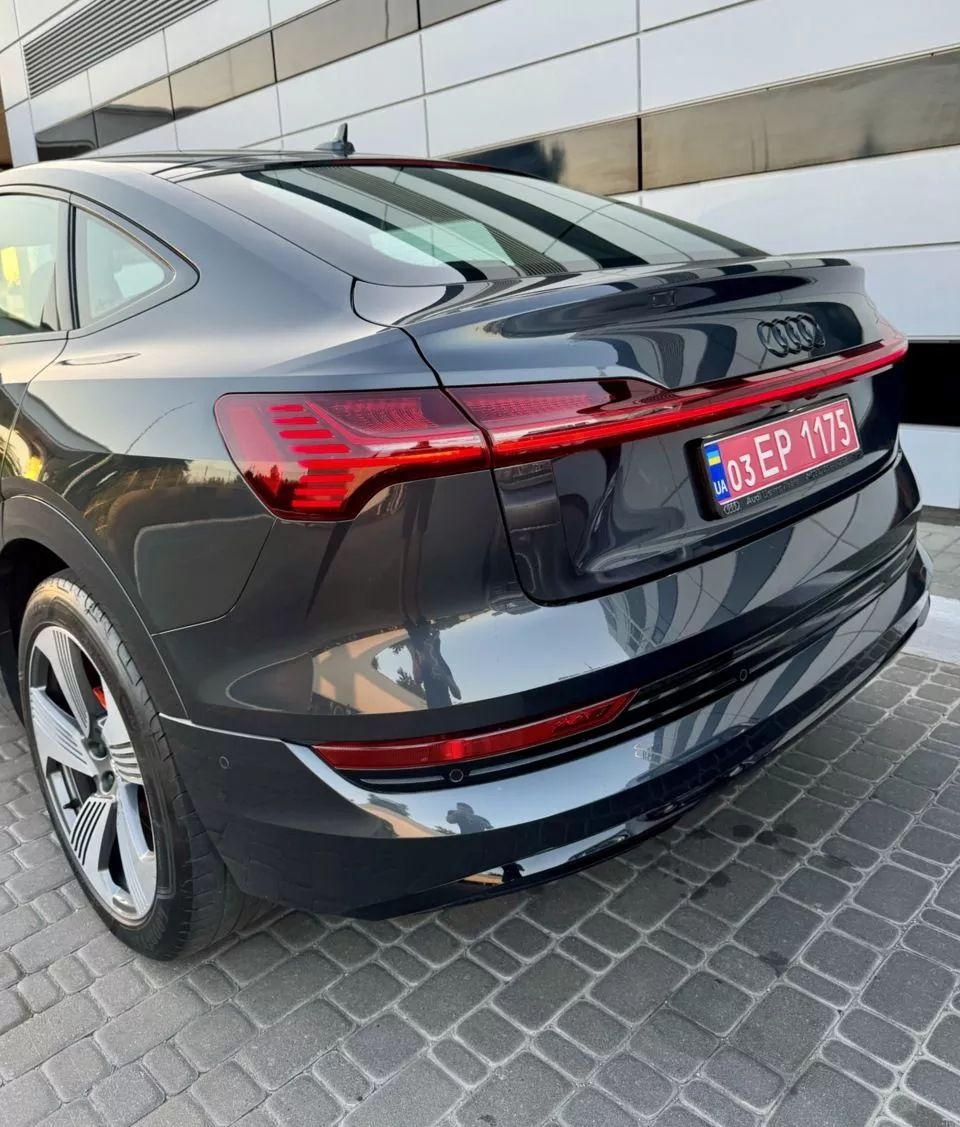 Audi E-tron Sportback  95 kWh 2021151