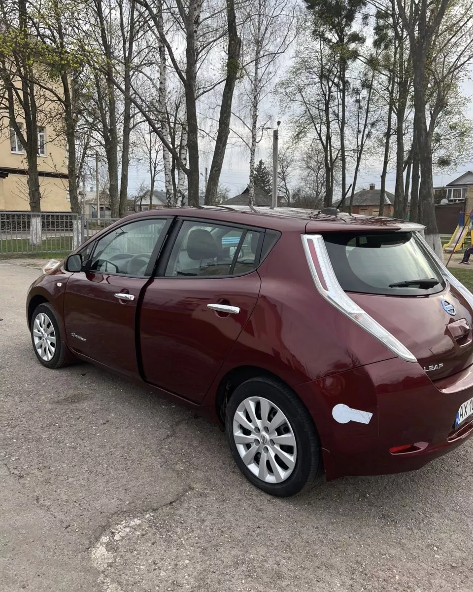 Nissan Leaf  24 kWh 201571