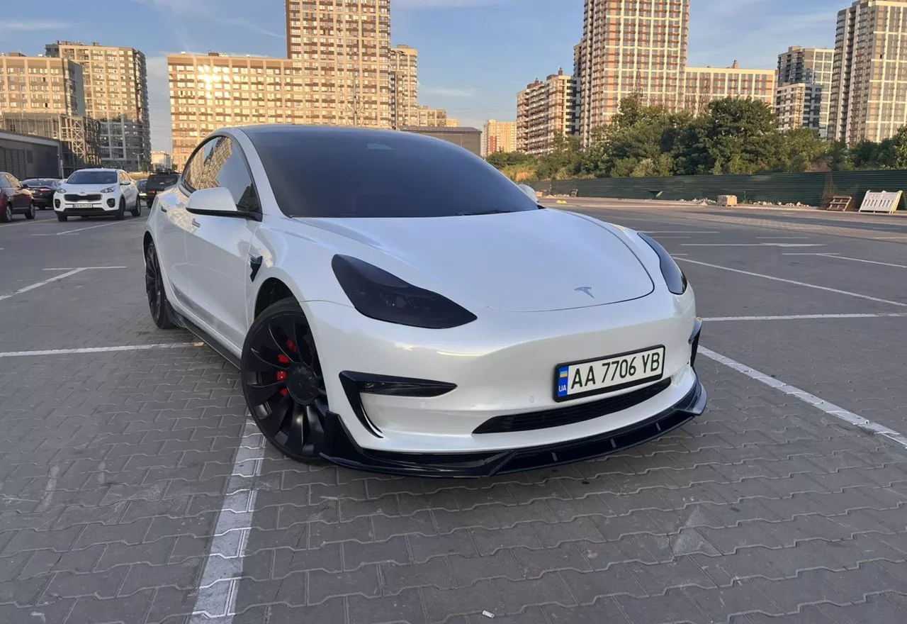 Tesla Model 3 