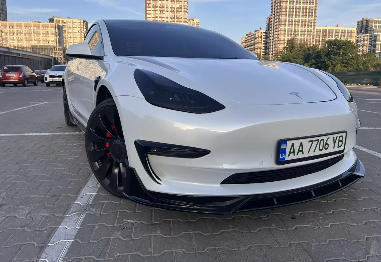 Tesla Model 3  80.5 kWh 202211