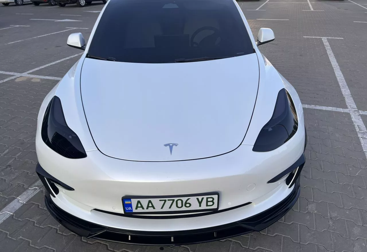 Tesla Model 3  80.5 kWh 202241