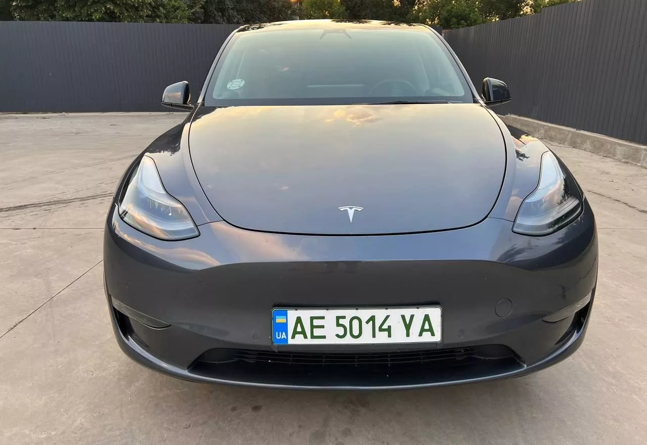 Tesla Model Y  82 kWh 202231