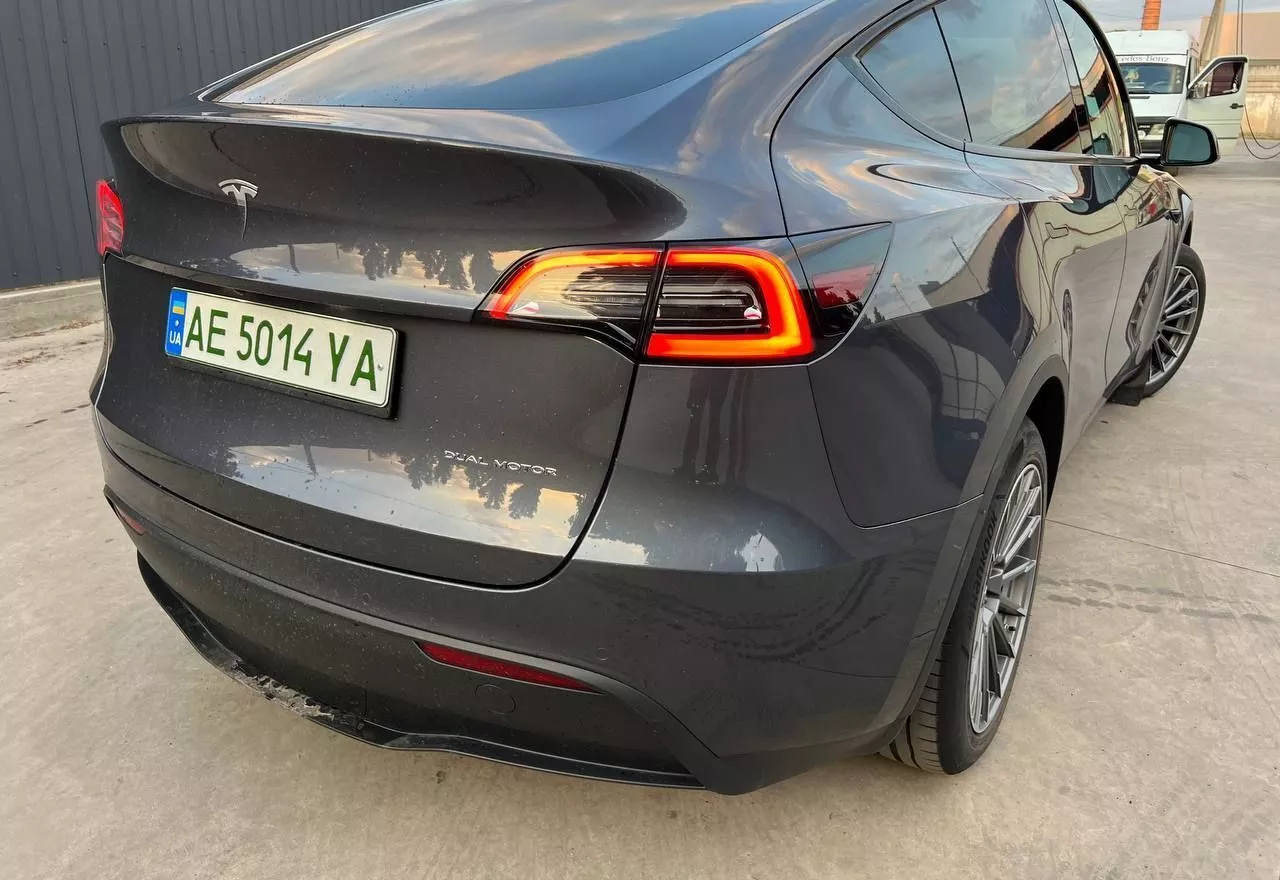 Tesla Model Y  82 kWh 202281