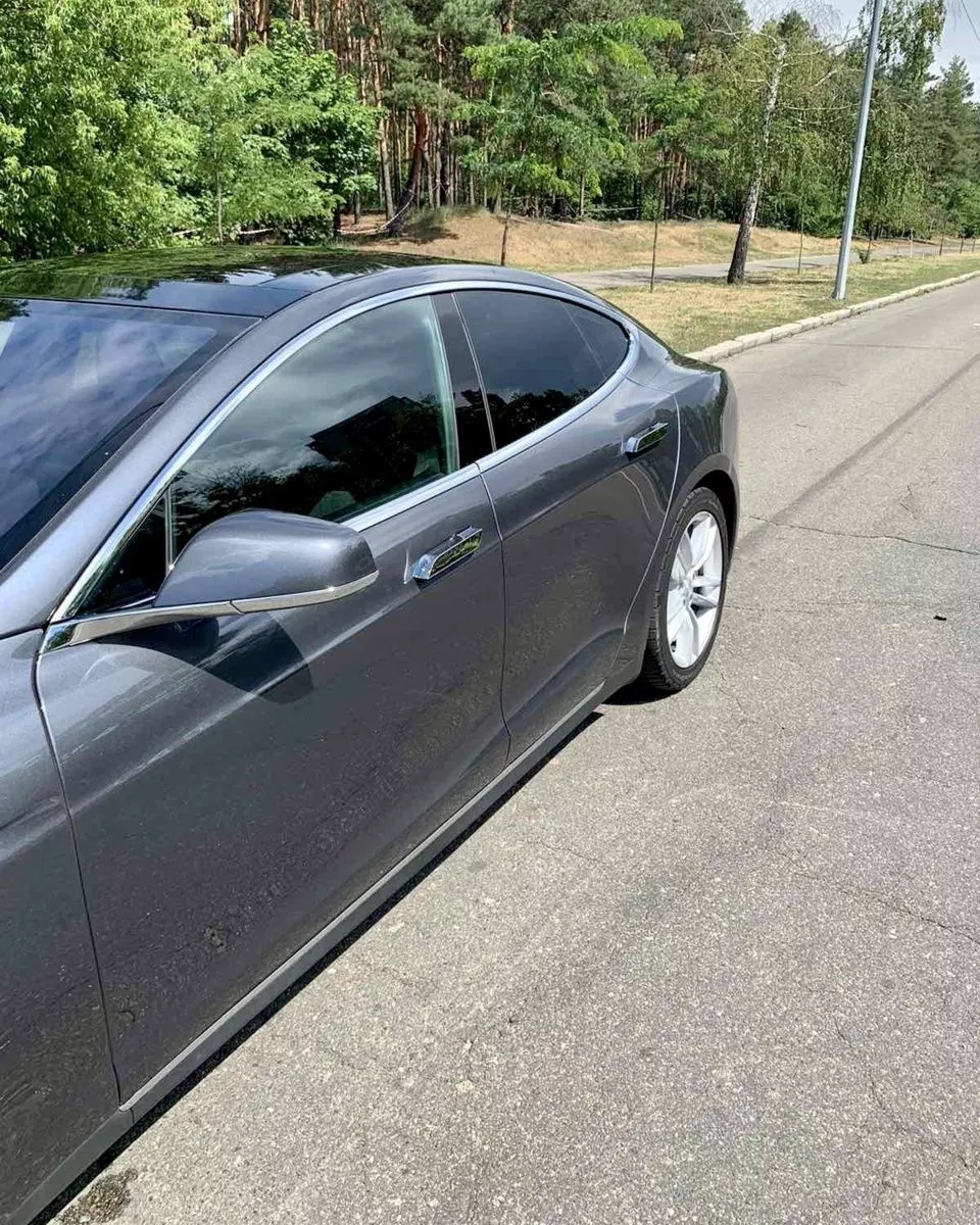 Tesla Model S  201651