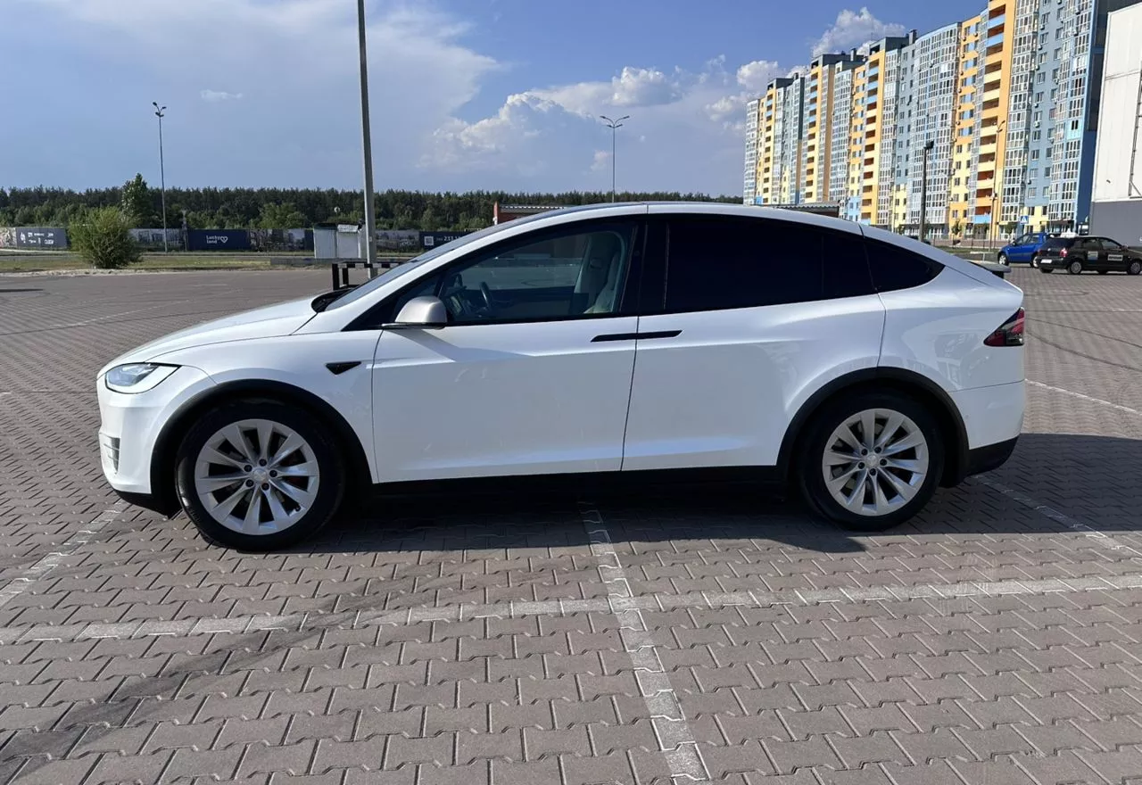 Tesla Model X  75 kWh 201731