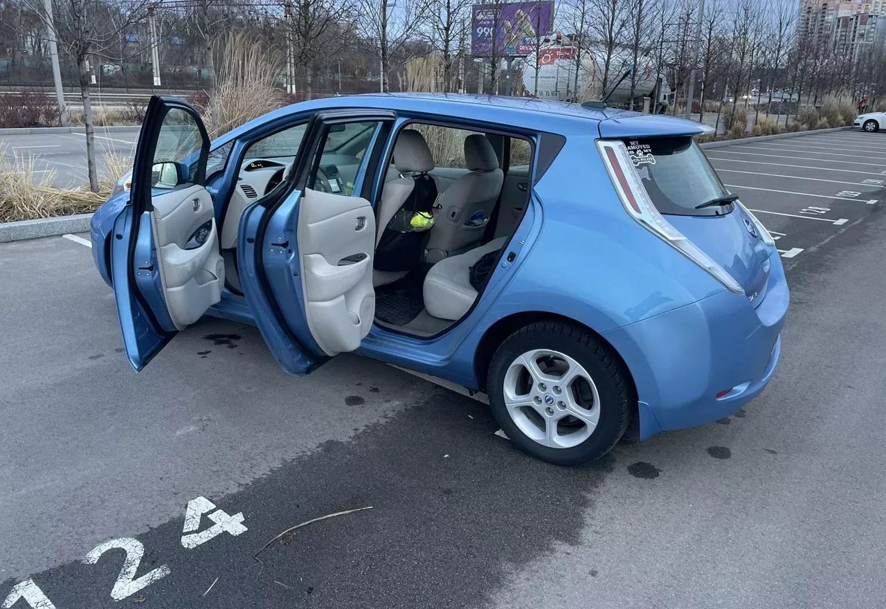 Nissan Leaf  40 kWh 2014401