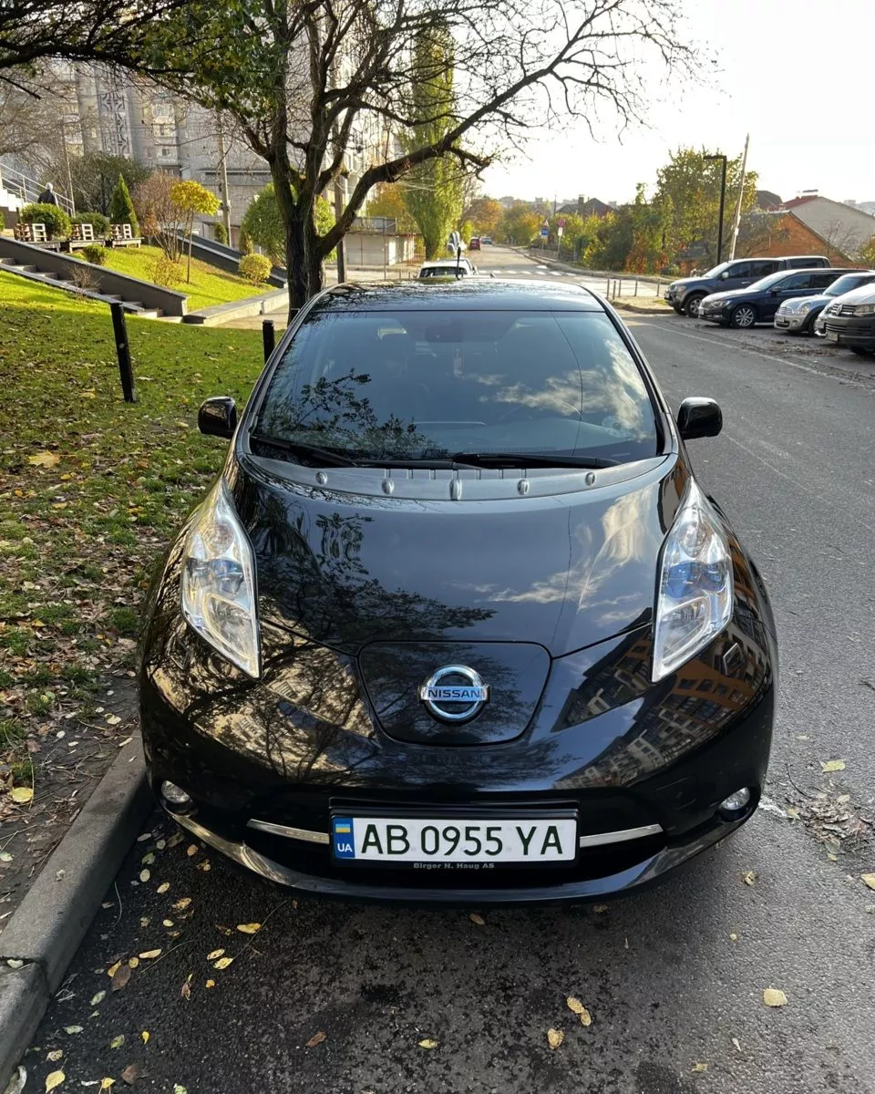 Nissan Leaf  24 kWh 201401