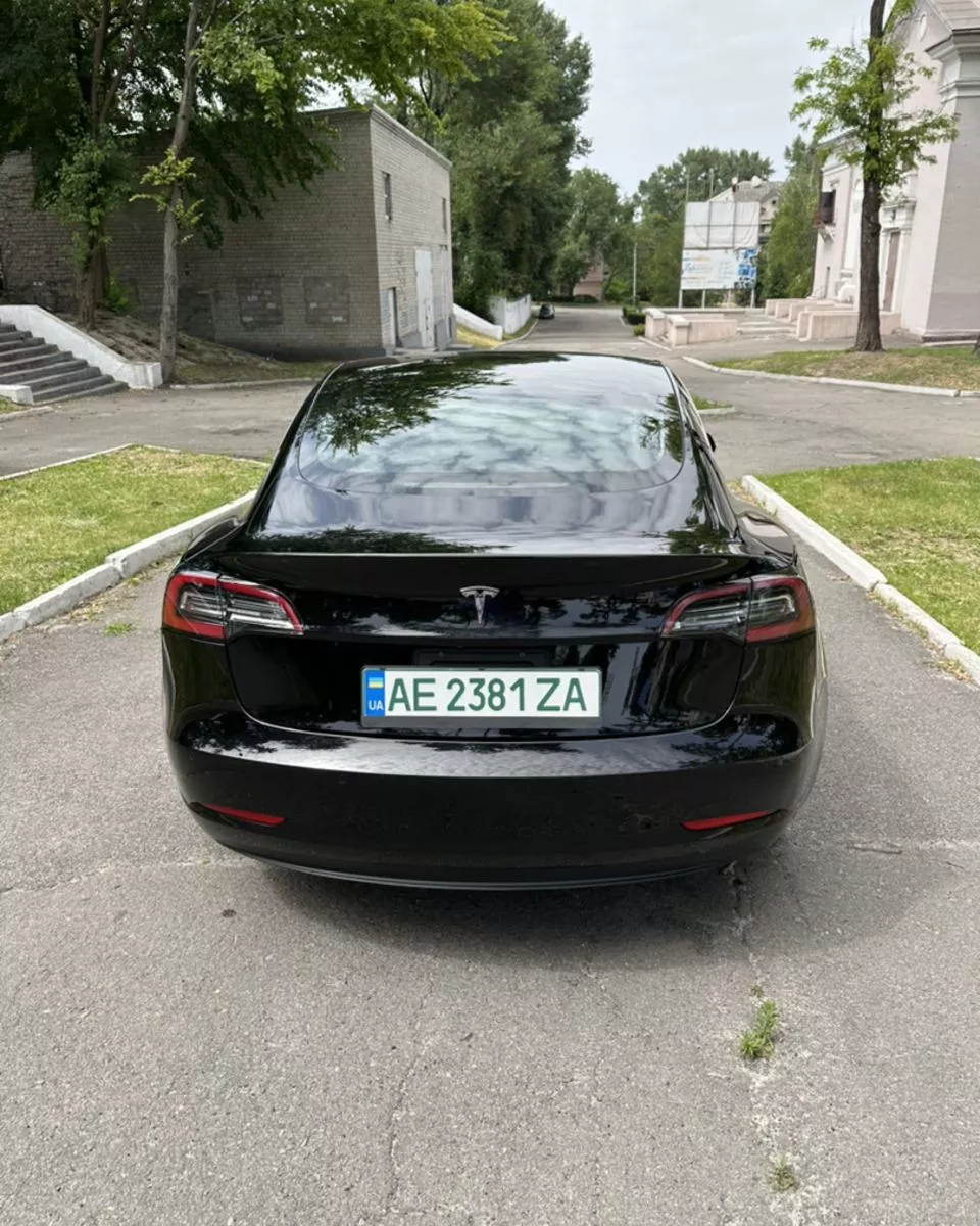 Tesla Model 3  55 kWh 201921