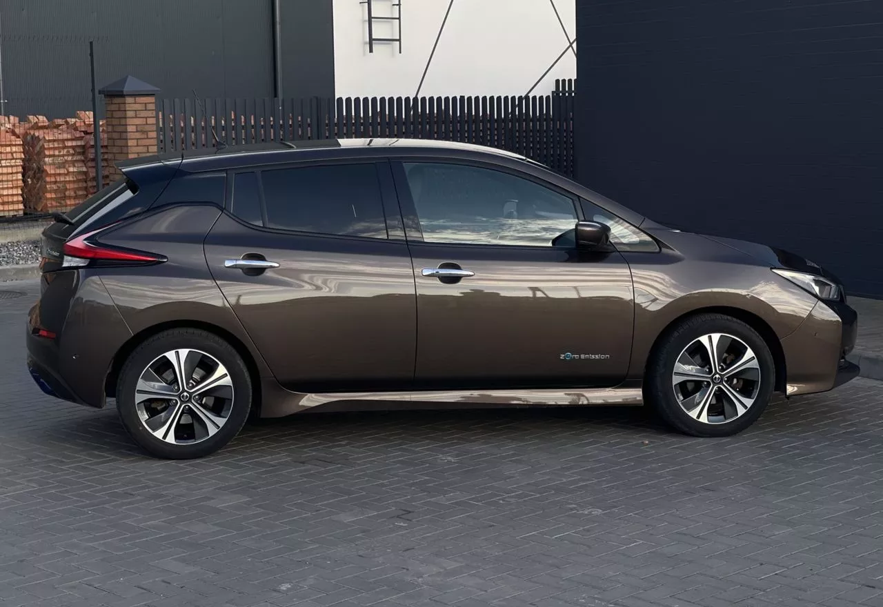 Nissan Leaf  40 kWh 2018231