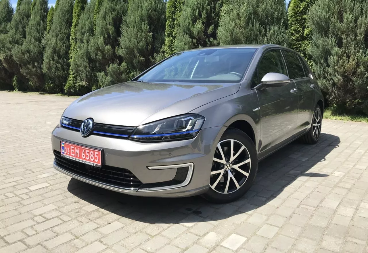 Volkswagen e-Golf  24 kWh 201511