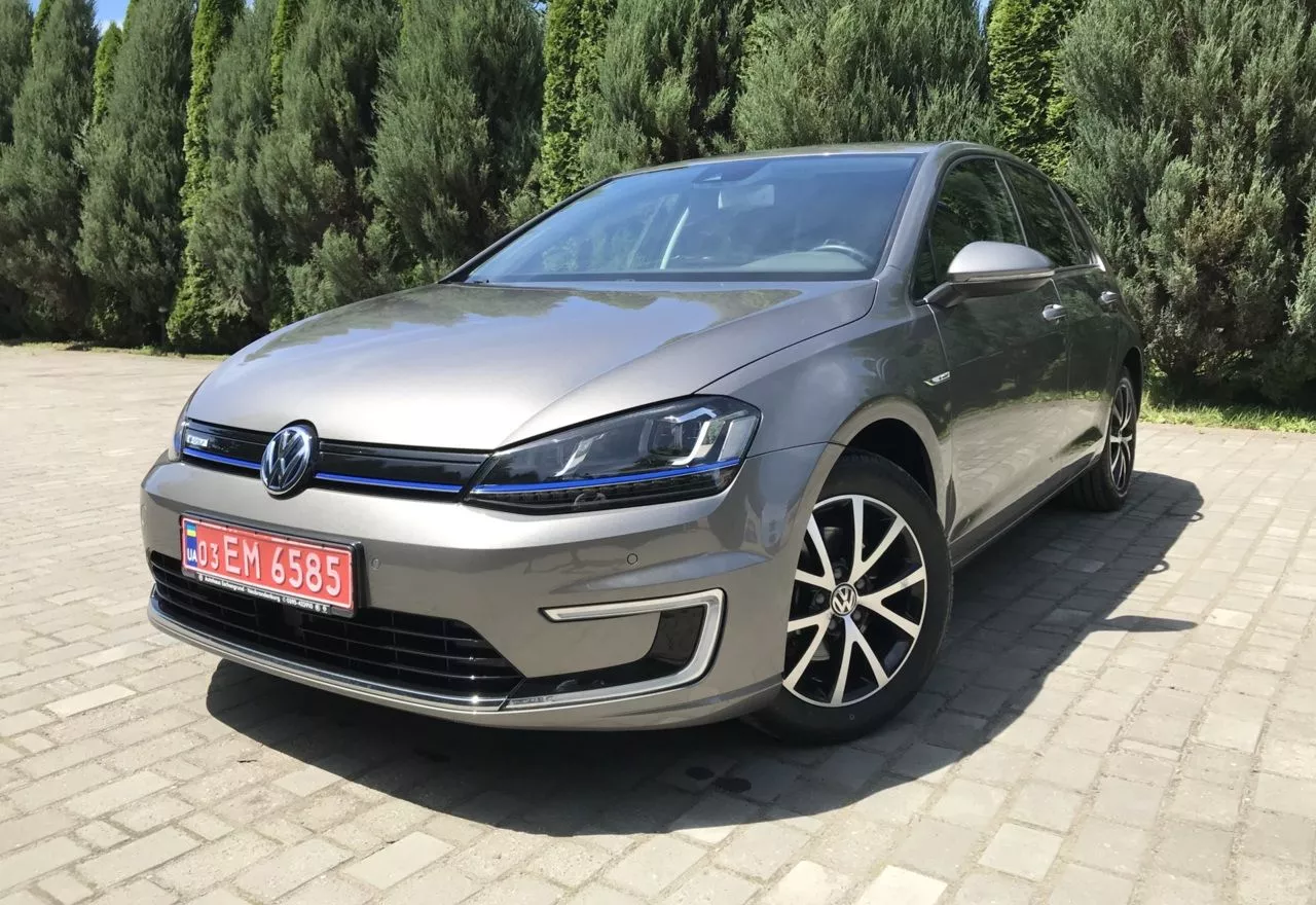 Volkswagen e-Golf  24 kWh 201561