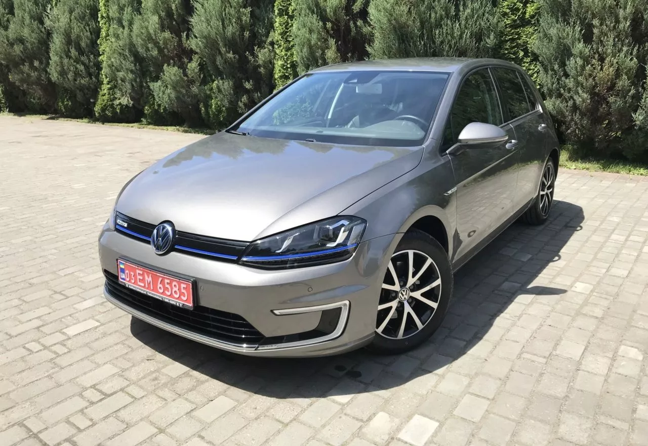 Volkswagen e-Golf  24 kWh 201571